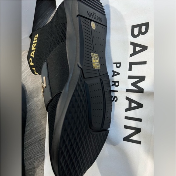 BALMAIN
Black Cameron sock sneakers - Picture 7 of 10